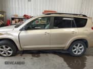 ✅ 2010 Toyota RAV4 Limited • VIN: JTMDK4DVXAD015429 • Lot: 41590833. Listed on IAAI with Not provided. Free auction sales archive from the USA and detailed vehicle history report at DreamBid. Image 15.