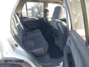 ✅ 2003 Honda CR-V EX • VIN: JHLRD78863C035355 • Lot: 43703166. Wystawiony na IAAI z przebiegiem 201 103 mil. Bezpłatny archiwum sprzedaży aukcyjnych z USA i szczegółowy raport historii pojazdu na DreamBid. Zdjęcie 8.