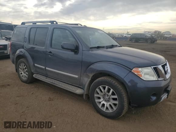 ✅ 2011 Nissan Pathfinder LE • VIN: 5N1AR1NB1BC618886 • Lot: 81944024. Listed on Copart with 204,124 mi. Free auction sales archive from the USA and detailed vehicle history report at DreamBid. Image 4.