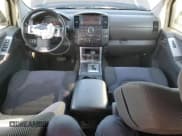 ✅ 2008 Nissan Pathfinder S • VIN: 5N1AR18U58C643909 • Lot: 47435565. Wystawiony na Copart z przebiegiem 210 390 mil. Bezpłatny archiwum sprzedaży aukcyjnych z USA i szczegółowy raport historii pojazdu na DreamBid. Zdjęcie 8.