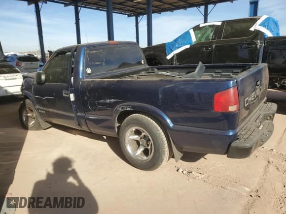 ✅ 2001 Chevrolet S-10 • VIN: 1GCCS145418253943 • Лот: 84837644. Опубликован ранее на Copart с пробегом 200 482 миль. Бесплатный доступ к архиву аукционных продаж из США и подробный отчёт об истории автомобиля на DreamBid. Изображение 2.