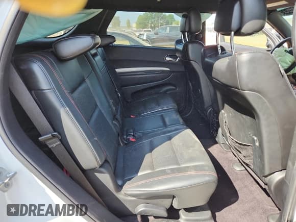 ✅ 2016 Dodge Durango R/T • VIN: 1C4SDHCT4GC394452 • Lot: 80479235. Wystawiony na Copart z przebiegiem 116 618 mil. Bezpłatny archiwum sprzedaży aukcyjnych z USA i szczegółowy raport historii pojazdu na DreamBid. Zdjęcie 11.