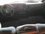 ✅ 1999 Chevrolet Silverado 1500 LS • VIN: 1GCEC19V0XZ107282 • Lot: 70884964. Wystawiony na Copart z przebiegiem 339 173 mil mil. Skorzystaj z bezpłatnego archiwum sprzedaży aukcyjnych z USA i zobacz szczegółowy raport historii pojazdu na DreamBid. Zdjęcie 8.