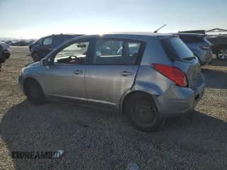 ✅ 2011 Nissan Versa S • VIN: 3N1BC1CP6BL492086 • Lot: 82763625. Listed on Copart with 162,528 mi. Free auction sales archive from the USA and detailed vehicle history report at DreamBid. Image 2.