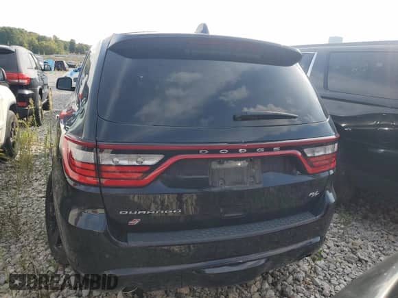 2022 Dodge Durango R/T with VIN 1C4SDJCT8NC213745, listed as a Copart auction lot 70674695 with 28,333 mi miles and Salvage title. Bid and sale history available at DreamBid. Image 6.