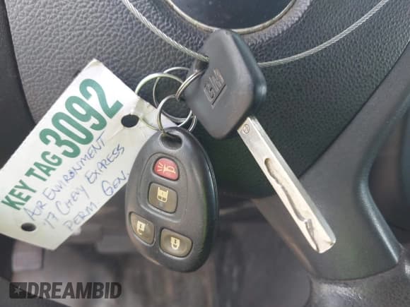 ✅ 2017 Chevrolet Express Cargo • VIN: 1GCWGAFF5H1102505 • Lot: 43286752. Listed on IAAI with 197,132 mi. Free auction sales archive from the USA and detailed vehicle history report at DreamBid. Image 11.