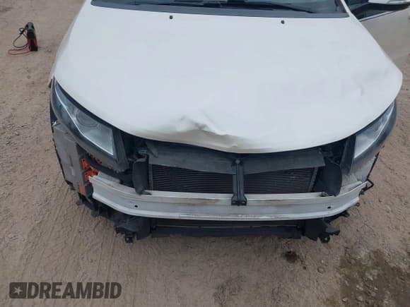 ✅ 2012 Chevrolet Volt • VIN: 1G1RD6E42CU113755 • Lot: 43609420. Listed on IAAI with 131,630 mi. Free auction sales archive from the USA and detailed vehicle history report at DreamBid. Image 6.