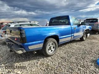 ✅ 2004 Chevrolet Silverado 1500 Work Truck • VIN: 1GCEC14X34Z282971 • Lot: 84962575. Wystawiony na Copart z przebiegiem 247 935 mil. Bezpłatny archiwum sprzedaży aukcyjnych z USA i szczegółowy raport historii pojazdu na DreamBid. Zdjęcie 3.