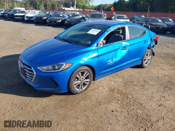 ✅ 2017 Hyundai Elantra SE • VIN: KMHD84LF0HU224547 • Lot: 43372298. Listed on IAAI with 75,414 mi. Free auction sales archive from the USA and detailed vehicle history report at DreamBid. Image 18.