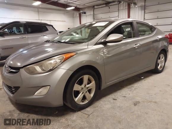 ✅ 2012 Hyundai Elantra GLS • VIN: KMHDH4AE6CU188897 • Лот: 43757188. Опубликован ранее на IAAI с пробегом 236 080 миль. Бесплатный доступ к архиву аукционных продаж из США и подробный отчёт об истории автомобиля на DreamBid. Изображение 18.
