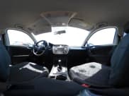 ✅ 2018 Volkswagen Tiguan S • VIN: 3VV0B7AXXJM015331 • Lot: 42012557. Listed on IAAI with 80,288 mi. Free auction sales archive from the USA and detailed vehicle history report at DreamBid. Image 18.