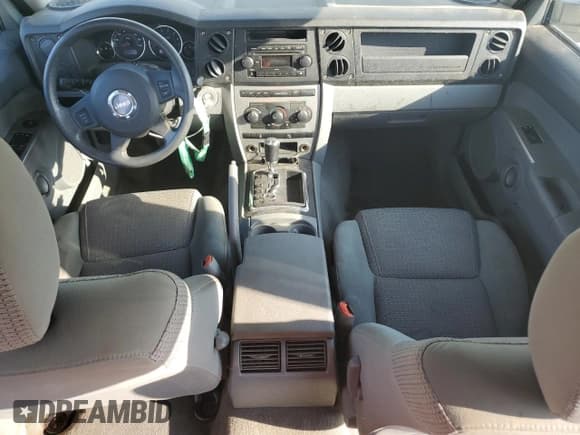 ✅ 2007 Jeep Commander Sport • VIN: 1J8HG48K27C570532 • Лот: 80363025. Опубликован ранее на Copart с пробегом 209 487 миль. Бесплатный доступ к архиву аукционных продаж из США и подробный отчёт об истории автомобиля на DreamBid. Изображение 8.