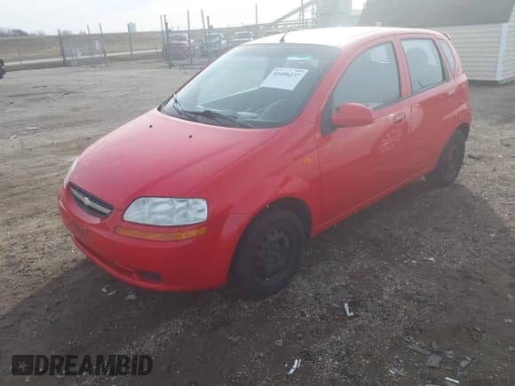 2004 Chevrolet Aveo LS z VIN KL1TJ62654B218838, wystawiony jako IAAI lot #41496237 z przebiegiem 174 217 mil mil oraz . Historia ofert i sprzedaży dostępna na DreamBid. Obrazek 2.