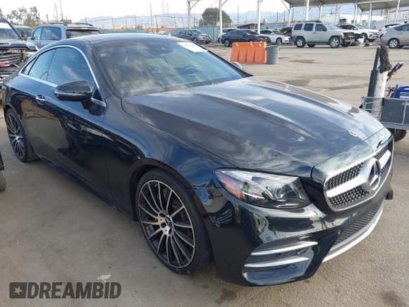 ✅ 2018 Mercedes-Benz E 400 • VIN: WDD1J6FB5JF049549 • Lot: 43656018. Listed on IAAI with 46,748 mi. Free auction sales archive from the USA and detailed vehicle history report at DreamBid. Image 1.