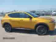 2024 Dodge Hornet GT z VIN ZACNDFAN0R3A38687, wystawiony jako IAAI lot #42724813 z przebiegiem 3 337 mil mil oraz . Historia ofert i sprzedaży dostępna na DreamBid. Obrazek 13.