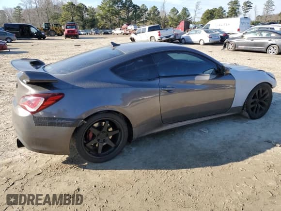 ✅ 2013 Hyundai Genesis Coupe R-Spec • VIN: KMHHT6KD0DU089639 • Lot: 46322535. Wystawiony na Copart z przebiegiem 67 106 mil. Bezpłatny archiwum sprzedaży aukcyjnych z USA i szczegółowy raport historii pojazdu na DreamBid. Zdjęcie 3.