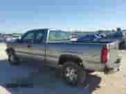 2006 Chevrolet Silverado 1500 LS z VIN 1GCEK19V96Z180314, wystawiony jako Copart lot #74316704 z przebiegiem 304 171 mil mil oraz Szkoda całkowita • Salvage title. Historia ofert i sprzedaży dostępna na DreamBid. Obrazek 2.