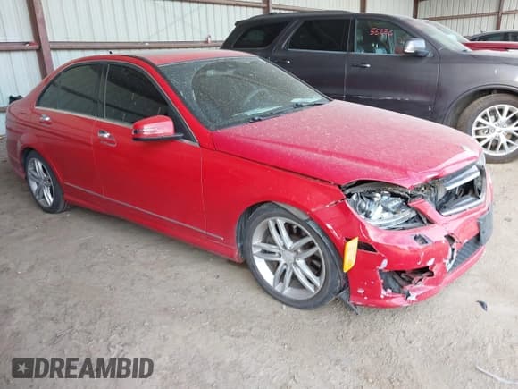 ✅ 2013 Mercedes-Benz C 300 Sport • VIN: WDDGF8AB9DR284120 • Lot: 43419761. Listed on IAAI with 111,333 mi. Free auction sales archive from the USA and detailed vehicle history report at DreamBid. Image 1.