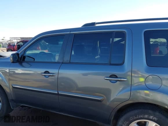 ✅ 2011 Honda Pilot EX-L • VIN: 5FNYF4H52BB002314 • Лот: 43575890. Опубликован ранее на IAAI с пробегом 230 314 миль. Бесплатный доступ к архиву аукционных продаж из США и подробный отчёт об истории автомобиля на DreamBid. Изображение 14.