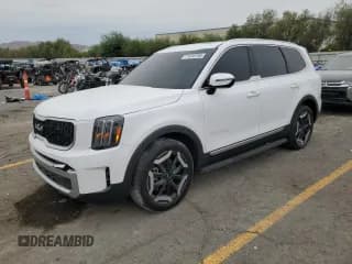 ✅ 2024 Kia Telluride EX • VIN: 5XYP34GC7RG479506 • Lot: 71018765. Listed on Copart with 35,786 mi. Free auction sales archive from the USA and detailed vehicle history report at DreamBid. Image 1.