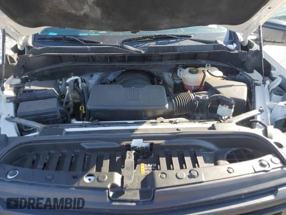 2022 Chevrolet Silverado 1500 Work Truck z VIN 2GCUDAED0N1512425, wystawiony jako Copart lot #86004394 z przebiegiem 28 649 mil mil oraz Czysty tytuł • Clean title. Historia ofert i sprzedaży dostępna na DreamBid. Obrazek 13.