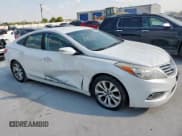 ✅ 2013 Hyundai Azera • VIN: KMHFG4JG1DA217769 • Lot: 81059995. Wystawiony na Copart z przebiegiem 117 391 mil. Bezpłatny archiwum sprzedaży aukcyjnych z USA i szczegółowy raport historii pojazdu na DreamBid. Zdjęcie 4.