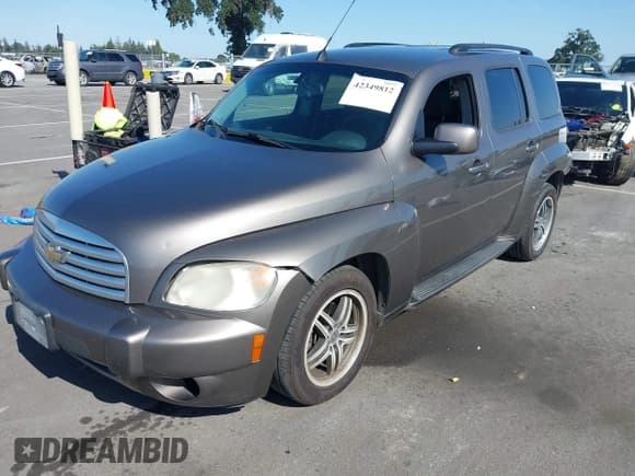 ✅ 2011 Chevrolet HHR 1LT • VIN: 3GNBABFWXBS514597 • Lot: 42349812. Listed on IAAI with 165,664 mi. Free auction sales archive from the USA and detailed vehicle history report at DreamBid. Image 2.