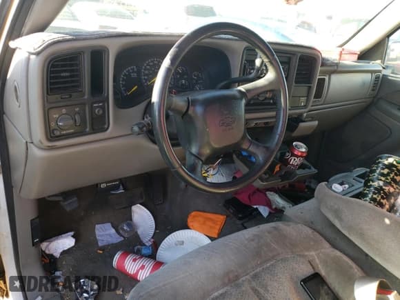 ✅ 2000 Chevrolet Silverado 1500 LT • VIN: 1GCEC19T6YZ158804 • Лот: 88463235. Опубликован ранее на Copart с пробегом 227 664 миль. Бесплатный доступ к архиву аукционных продаж из США и подробный отчёт об истории автомобиля на DreamBid. Изображение 8.