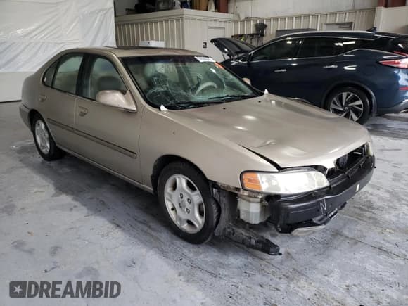 ✅ 2001 Nissan Altima GLE • VIN: 1N4DL01A71C117662 • Лот: 59582895. Опубликован ранее на Copart с пробегом 168 666 миль. Бесплатный доступ к архиву аукционных продаж из США и подробный отчёт об истории автомобиля на DreamBid. Изображение 4.