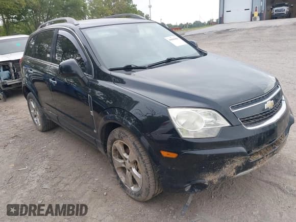 ✅ 2013 Chevrolet Captiva Sport LTZ • VIN: 3GNAL4EK2DS552781 • Lot: 40008480. Wystawiony na IAAI z przebiegiem 222 192 mil. Bezpłatny archiwum sprzedaży aukcyjnych z USA i szczegółowy raport historii pojazdu na DreamBid. Zdjęcie 1.