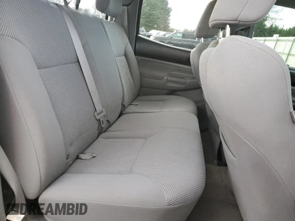 ✅ 2009 Toyota Tacoma • VIN: 5TEMU52N39Z612816 • Lot: 92190535. Wystawiony na Copart z przebiegiem 114 479 mil. Bezpłatny archiwum sprzedaży aukcyjnych z USA i szczegółowy raport historii pojazdu na DreamBid. Zdjęcie 10.