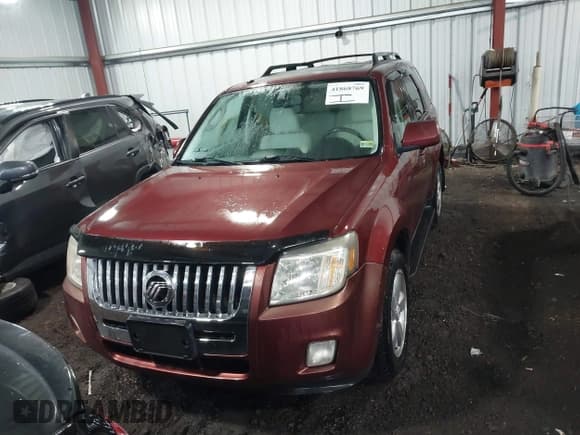 ✅ 2010 Mercury Mariner Premier • VIN: 4M2CN8HG9AKJ01231 • Lot: 41868769. Wystawiony na IAAI z przebiegiem 99 322 mil. Bezpłatny archiwum sprzedaży aukcyjnych z USA i szczegółowy raport historii pojazdu na DreamBid. Zdjęcie 12.