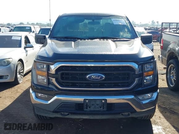 ✅ 2023 Ford F-150 Lariat • VIN: 1FTFW1E84PKE14278 • Lot: 43800135. Wystawiony na IAAI z przebiegiem 56 201 mil. Bezpłatny archiwum sprzedaży aukcyjnych z USA i szczegółowy raport historii pojazdu na DreamBid. Zdjęcie 12.