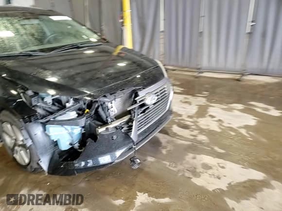 ✅ 2017 Hyundai Ioniq Blue • VIN: KMHC65LC9HU030676 • Lot: 55653655. Wystawiony na Copart z przebiegiem 114 312 mil. Bezpłatny archiwum sprzedaży aukcyjnych z USA i szczegółowy raport historii pojazdu na DreamBid. Zdjęcie 14.