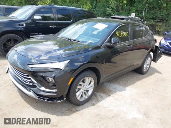 ✅ 2025 Buick Envista Preferred • VIN: KL47LAEP5SB144338 • Lot: 42660022. Listed on IAAI with 7,464 mi. Free auction sales archive from the USA and detailed vehicle history report at DreamBid. Image 19.