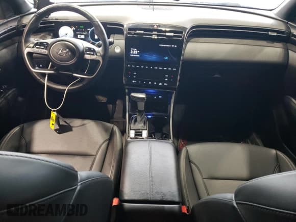 ✅ 2024 Hyundai Tucson XRT • VIN: KM8JF3DEXRU271112 • Lot: 68639935. Wystawiony na Copart z przebiegiem 32 661 mil. Bezpłatny archiwum sprzedaży aukcyjnych z USA i szczegółowy raport historii pojazdu na DreamBid. Zdjęcie 8.