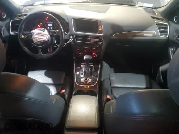 ✅ 2015 Audi Q5 Premium Plus • VIN: WA1DGAFP7FA095404 • Lot: 85080025. Wystawiony na Copart z przebiegiem 70 550 mil. Bezpłatny archiwum sprzedaży aukcyjnych z USA i szczegółowy raport historii pojazdu na DreamBid. Zdjęcie 8.