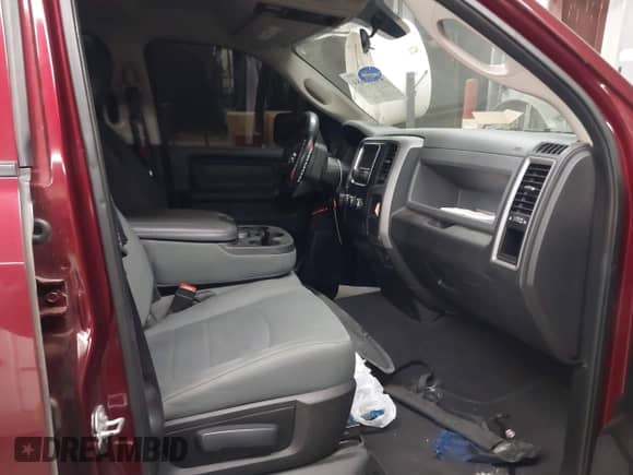 2017 Ram 1500 Express с VIN 1C6RR6FT6HS533074, выставлен на аукционе IAAI как лот 41378684 с пробегом 89 351 миль миль и . История ставок и продаж доступна на DreamBid. Изображение 5.