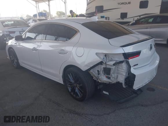 ✅ 2019 Acura ILX Premium • VIN: 19UDE2F86KA006069 • Lot: 42631178. Wystawiony na IAAI z przebiegiem 92 939 mil. Bezpłatny archiwum sprzedaży aukcyjnych z USA i szczegółowy raport historii pojazdu na DreamBid. Zdjęcie 3.