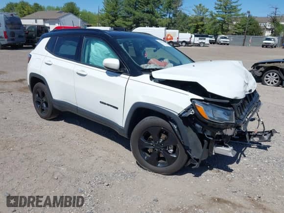 2020 Jeep Compass Latitude с VIN 3C4NJDBB2LT131916, выставлен на аукционе IAAI как лот 42133219 с пробегом 58 211 миль миль и . История ставок и продаж доступна на DreamBid. Изображение 1.