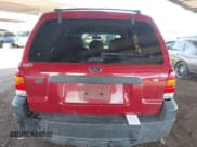 ✅ 2006 Ford Escape XLT • VIN: 1FMYU93126KB18365 • Lot: 41889706. Listed on IAAI with 134,718 mi. Free auction sales archive from the USA and detailed vehicle history report at DreamBid. Image 16.