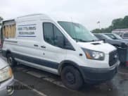✅ 2019 Ford Transit • VIN: 1FTYE2CM8KKA18316 • Lot: 42919408. Wystawiony na IAAI z przebiegiem 226 989 mil. Bezpłatny archiwum sprzedaży aukcyjnych z USA i szczegółowy raport historii pojazdu na DreamBid. Zdjęcie 13.