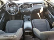 ✅ 2017 Kia Sorento LX • VIN: 5XYPGDA54HG220193 • Lot: 70211065. Listed on Copart with 131,049 mi. Free auction sales archive from the USA and detailed vehicle history report at DreamBid. Image 8.