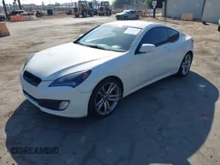 ✅ 2012 Hyundai Genesis Coupe R-Spec • VIN: KMHHU6KH6CU071354 • Lot: 43386177. Wystawiony na IAAI z przebiegiem 136 832 mil. Bezpłatny archiwum sprzedaży aukcyjnych z USA i szczegółowy raport historii pojazdu na DreamBid. Zdjęcie 2.