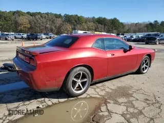 ✅ 2010 Dodge Challenger SE • VIN: 2B3CJ4DV7AH283678 • Lot: 86826344. Wystawiony na Copart z przebiegiem 200 388 mil. Bezpłatny archiwum sprzedaży aukcyjnych z USA i szczegółowy raport historii pojazdu na DreamBid. Zdjęcie 3.