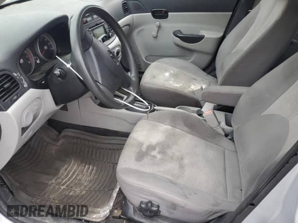 2011 Hyundai Accent GLS с VIN KMHCN4AC4BU608819, выставлен на аукционе Copart как лот 69569924 с пробегом 191 634 миль миль и Списание • Salvage title. История ставок и продаж доступна на DreamBid. Изображение 7.