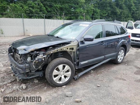 ✅ 2010 Subaru Outback Premium All-Weather Anniversary • VIN: 4S4BRBGC2A3353376 • Lot: 60887955. Listed on Copart with 170,564 mi. Free auction sales archive from the USA and detailed vehicle history report at DreamBid. Image 1.