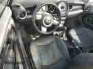 2007 MINI Hardtop с VIN WMWMF335X7TT55451, выставлен на аукционе Copart как лот 85197805 с пробегом 167 048 миль миль и Списание • Salvage title. История ставок и продаж доступна на DreamBid. Изображение 8.