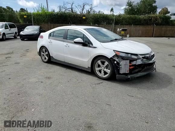 2015 Chevrolet Volt z VIN 1G1RC6E47FU104458, wystawiony jako Copart lot #46231674 z przebiegiem 145 026 mil mil oraz . Historia ofert i sprzedaży dostępna na DreamBid. Obrazek 11.