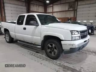 2006 Chevrolet Silverado 1500 LT1 с VIN 1GCEK19B56Z193132, выставлен на аукционе IAAI как лот 43500964 с пробегом 157 286 миль миль и . История ставок и продаж доступна на DreamBid. Изображение 1.